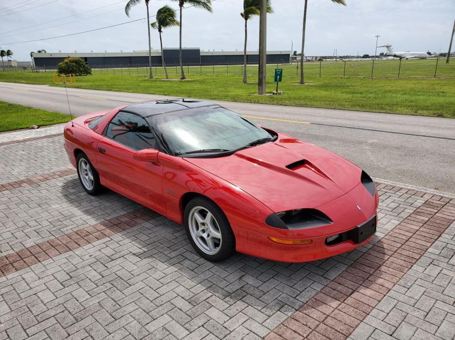  Chevrolet Camaro SS (1710) 1996 года  (фото 16 из 101)